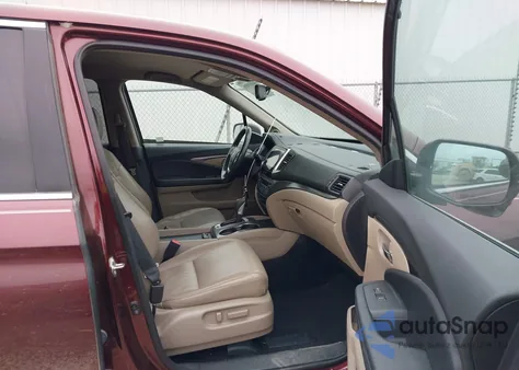 2017 Honda Ridgeline Rtl-T z USA, uszkodzony, nr VIN 5FPYK3F61HB001947